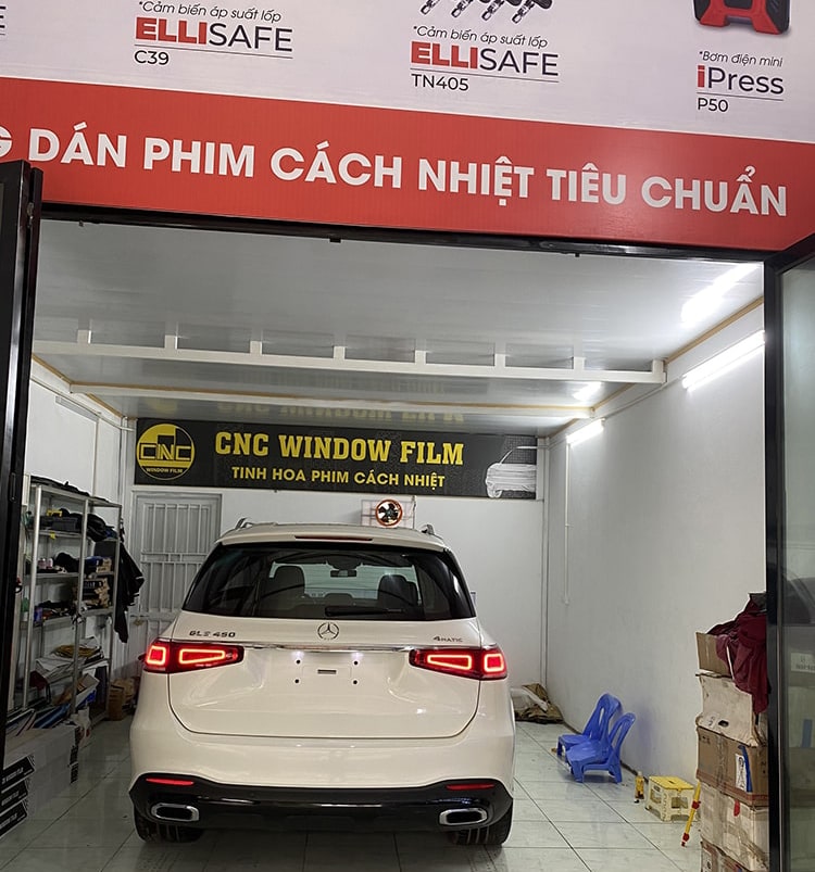 Ngày càng nhiều xe sang chọn CNC Window Film tại đại lý TP Bắc Giang