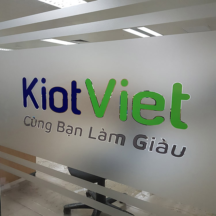Giấy dán kính mờ văn phòng Kiot Viet