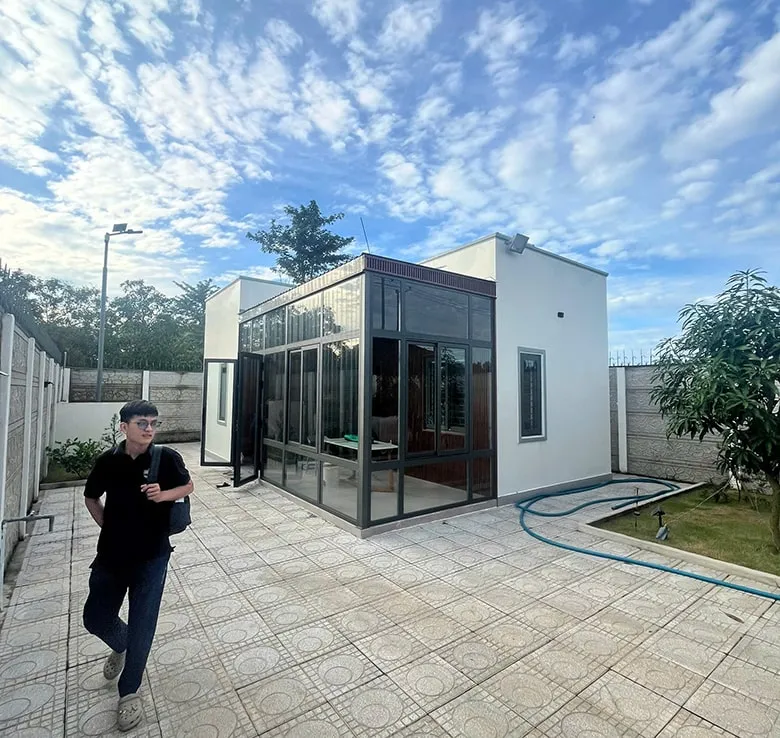 Dán kính nhìn 1 chiều